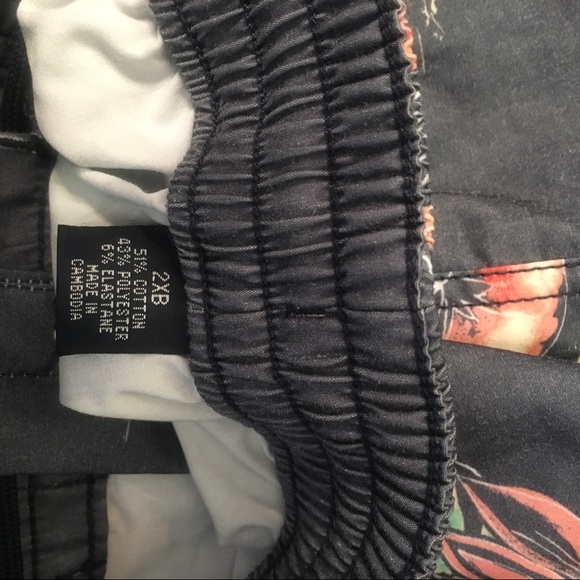 Big and Tall Tropical Swim Trunks -  2XB - Picture 7 of 8